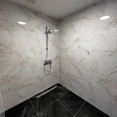 Xl Designer Newly Built Near Welness Apartamento